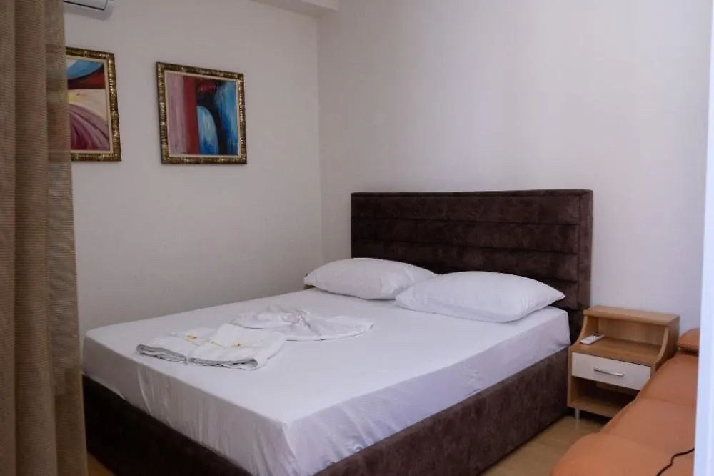 Albjona Guesthouse Tirana Affittacamere