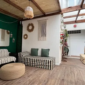 Guest house Trip'n'hostel Chill Zone, Tirana